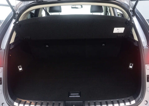 Lexus NX 2.5 NX 300h Luxury CVT 4WD 5dr 55