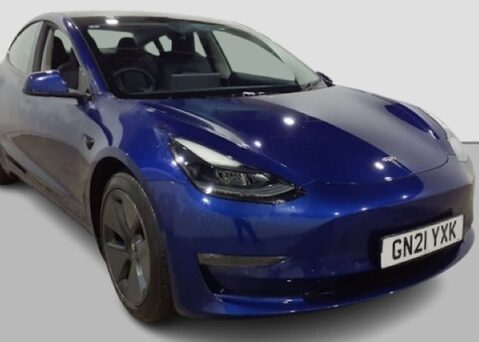 Tesla Model 3 Model 3 Long Range AWD 4WD 4dr 1