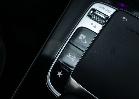 Mercedes-Benz A Class 1.3 A 180 AMG Line Premium Plus Auto 5dr 32