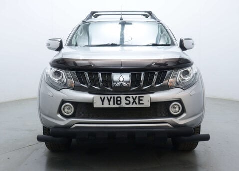 Mitsubishi L200 2.4 L200 Barbarian DI-D Auto 4WD 5