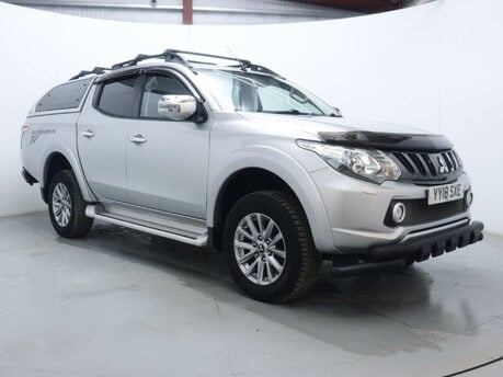 Mitsubishi L200 2.4 L200 Barbarian DI-D Auto 4WD