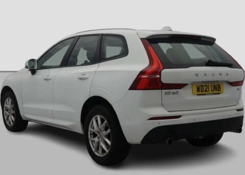 Volvo XC60 2.0 XC60 Momentum B5 MHEV Auto 5dr 7