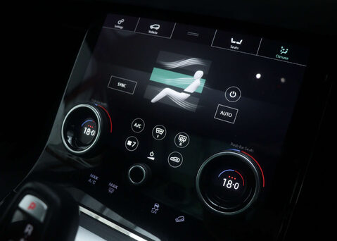 Land Rover Range Rover Evoque 1.5 Range Rover Evoque R-Dynamic HSE P300e Auto 4WD 5dr 38