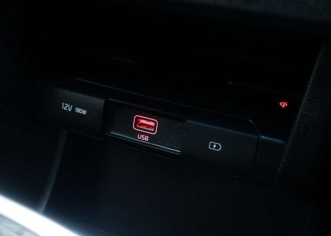 Kia Niro Niro 3 EV 5dr 35