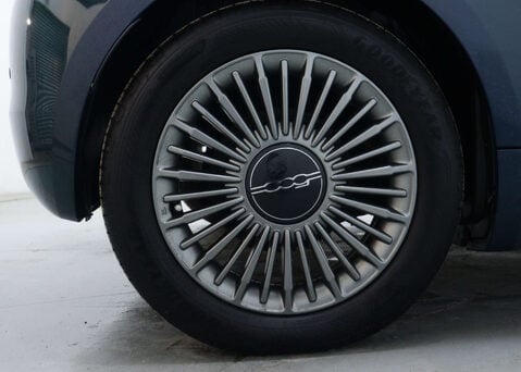 Fiat 500e 500e Icon 3dr 14