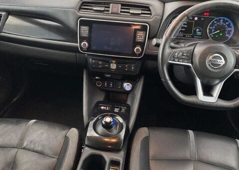 Nissan LEAF Leaf Takna 5dr 9