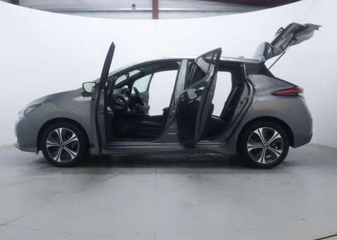 Nissan LEAF Leaf Takna 5dr 55