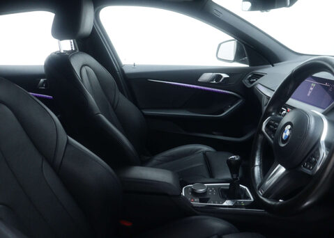 BMW 1 Series 1.5 118I M Sport 5dr 46