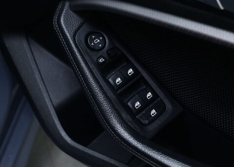 BMW 2 Series 1.5 218I M Sport Auto 4dr 47