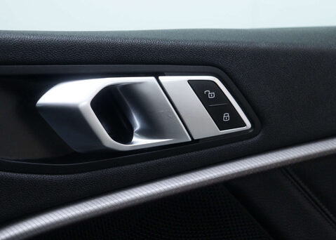 BMW 2 Series 1.5 218I M Sport Auto 4dr 46