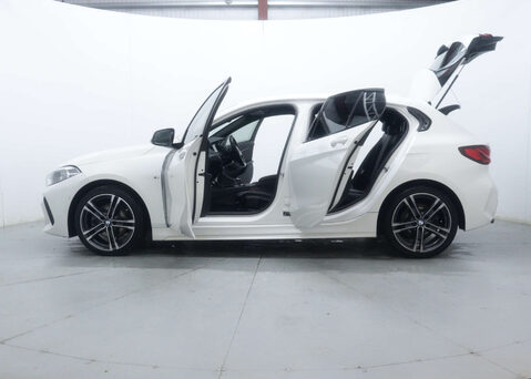 BMW 1 Series 1.5 118I M Sport Auto 5dr 65