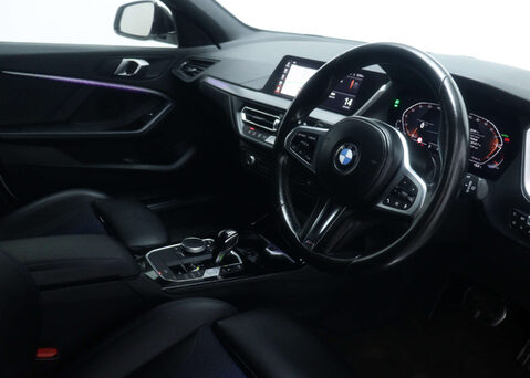 BMW 1 Series 1.5 118I M Sport Auto 5dr 51