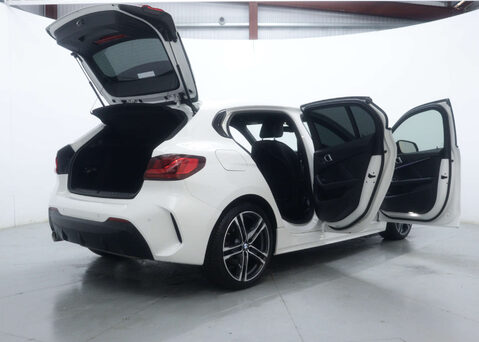 BMW 1 Series 1.5 118I M Sport Auto 5dr 68