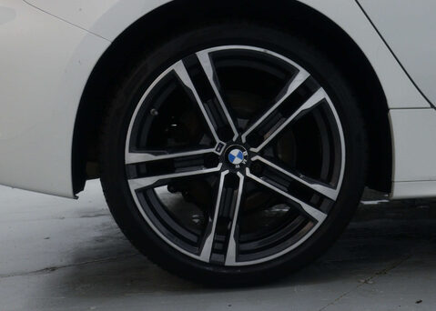 BMW 1 Series 1.5 118I M Sport Auto 5dr 13