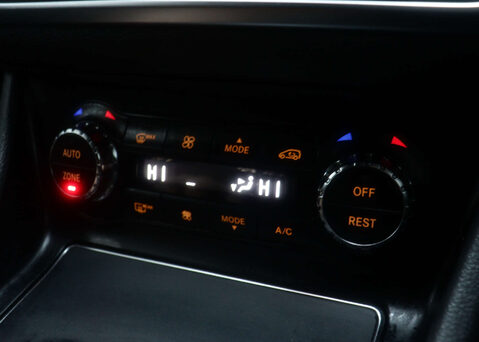 Mercedes-Benz CLA Class 1.6 CLA 180 AMG Line Auto 4dr 30