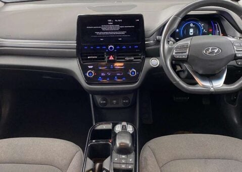 Hyundai IONIQ IONIQ Premium BEV 5dr 9