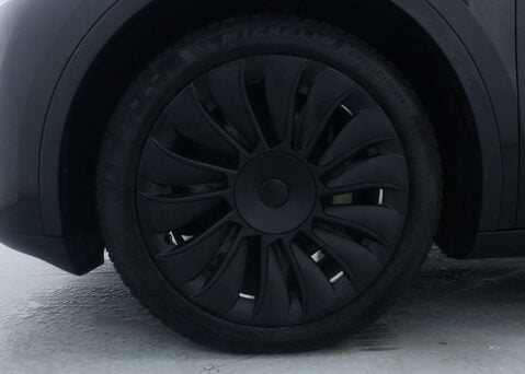 Tesla Model Y Model Y Long Range AWD 4WD 5dr 15