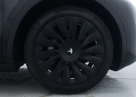 Tesla Model Y Model Y Long Range AWD 4WD 5dr 14