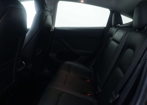 Tesla Model Y Model Y Long Range AWD 4WD 5dr 45