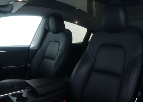 Tesla Model Y Model Y Long Range AWD 4WD 5dr 43