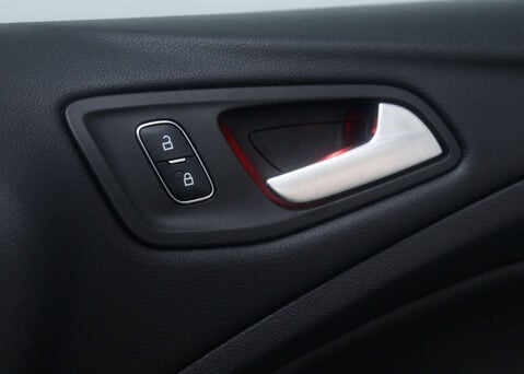 Ford Kuga 1.5 Kuga Titanium TDCI 5dr 38