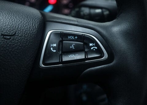 Ford Kuga 1.5 Kuga Titanium TDCI 5dr 34