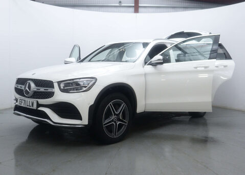 Mercedes-Benz GLC 2.0 GLC 300 AMG Line E 4Matic Auto 4WD 5dr 52