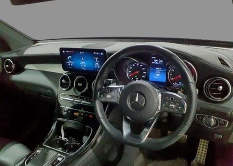 Mercedes-Benz GLC 2.0 GLC 300 AMG Line E 4Matic Auto 4WD 5dr 9