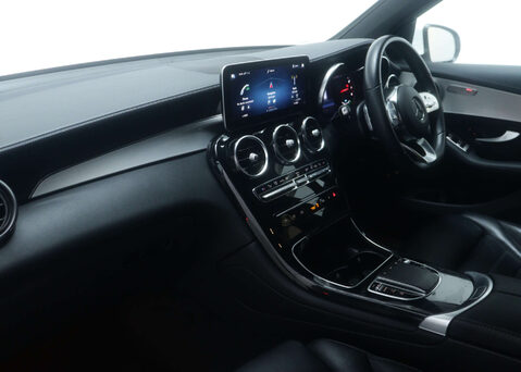 Mercedes-Benz GLC 2.0 GLC 300 AMG Line E 4Matic Auto 4WD 5dr 42