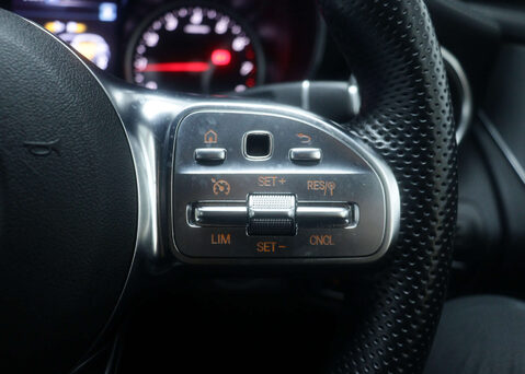 Mercedes-Benz GLC 2.0 GLC 300 AMG Line E 4Matic Auto 4WD 5dr 30