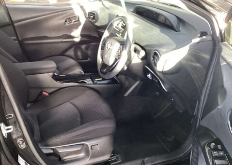 Toyota Prius 1.8 Prius Business Edition+ VVT-i CVT 5dr 9