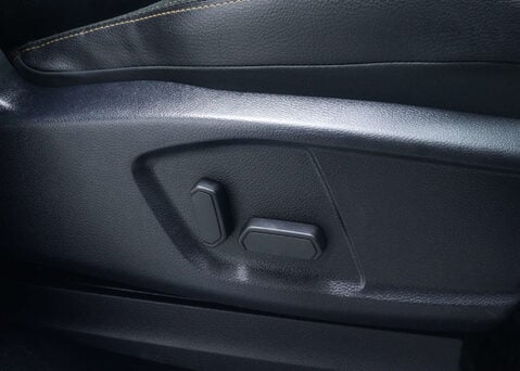 Ford Ranger 2.0 Ranger Wildtrak EcoBlue 4x4 Auto 4WD 38