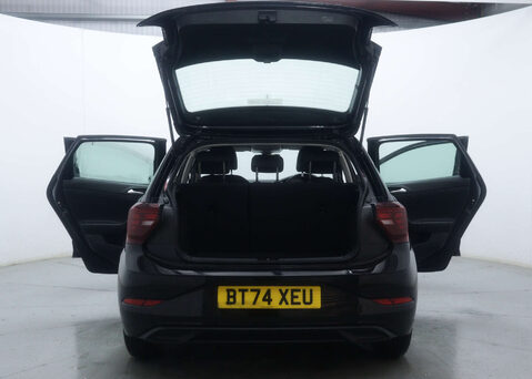 Volkswagen Polo 1.0 Polo Life TSi Semi-Auto 5dr 55