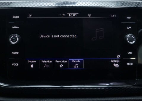 Volkswagen Polo 1.0 Polo Life TSi Semi-Auto 5dr 22