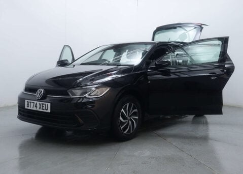 Volkswagen Polo 1.0 Polo Life TSi Semi-Auto 5dr 52