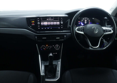 Volkswagen Polo 1.0 Polo Life TSi Semi-Auto 5dr 19
