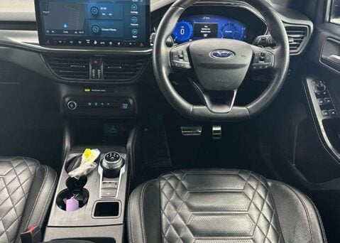 Ford Focus 1.5 Focus ST-Line Vignale EcoBlue Auto 5dr 9