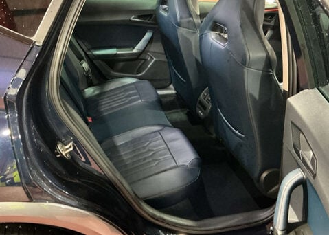 Cupra Formentor 1.4 Formentor V2 PHEV Semi-Auto 5dr 9