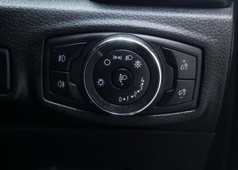 Ford Ranger 2.0 Ranger Wildtrak EcoBlue 4x4 Auto 4WD 38