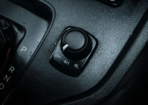 Ford Ranger 2.0 Ranger Wildtrak EcoBlue 4x4 Auto 4WD 31