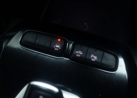 Vauxhall Corsa Corsa E Elite Nav Premium 5dr 25