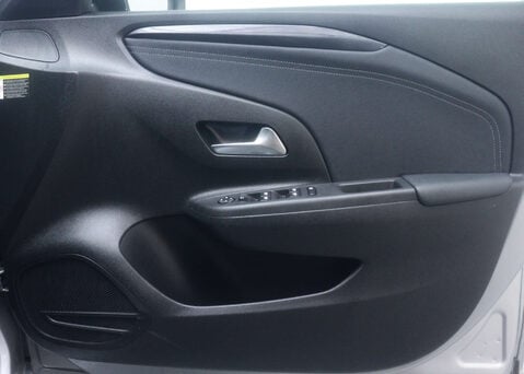 Vauxhall Corsa Corsa E Elite Nav Premium 5dr 37