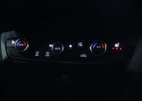 Vauxhall Corsa Corsa E Elite Nav Premium 5dr 24