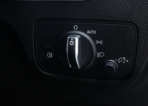 Audi Q2 1.5 Q2 S Line 35 TFSI Semi-Auto 5dr 41