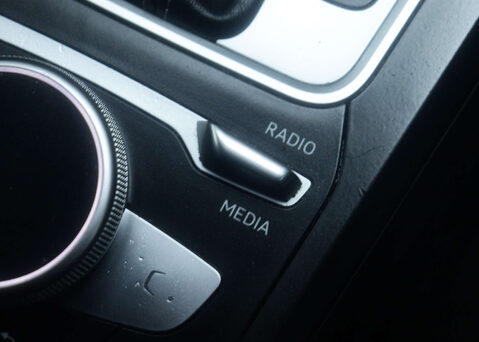 Audi Q2 1.5 Q2 S Line 35 TFSI Semi-Auto 5dr 33