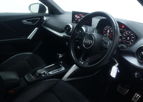 Audi Q2 1.5 Q2 S Line 35 TFSI Semi-Auto 5dr 43