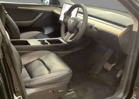 Tesla Model Y Model Y Long Range AWD 4WD 5dr 9