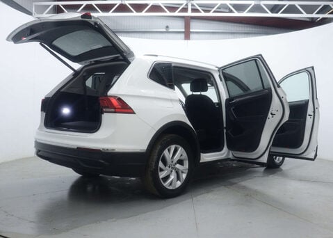 Volkswagen Tiguan 1.5 Tiguan Allspace Life TSi Semi-Auto 5dr 58