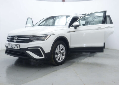 Volkswagen Tiguan 1.5 Tiguan Allspace Life TSi Semi-Auto 5dr 54