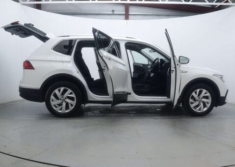 Volkswagen Tiguan 1.5 Tiguan Allspace Life TSi Semi-Auto 5dr 59